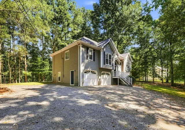 Photo 4 of Single family home for sale at 368 N Victoria Rd, Woodstock, GA 30189 | MLS# 10830032 | Listing updated on 2026-09-16