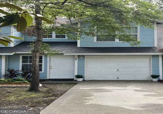Townhouse for sale at 107 E Lakemont Dr, Kingsland, GA 31548 | MLS# 10845304