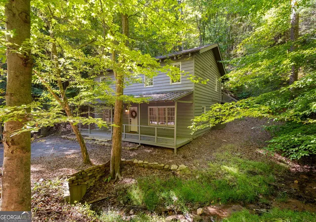 Photo 1 of Single family home for sale at 202 Buckskull Holw Dr, Jasper, GA 30143 | MLS# 10871095 | Listing updated on 2026-10-25