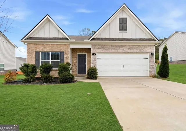 Photo 3 of Single family home for sale at 176 Innis Brk Cir, Cartersville, GA 30120 | MLS# 10851411 | Listing updated on 2026-10-07