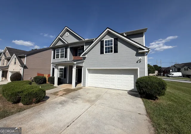 Single family home for sale at 7402 Walton Hl, Fairburn, GA 30213 | MLS# 10848763