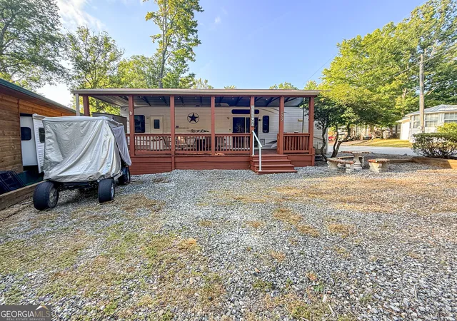 Photo 3 of Single family home for sale at 4 Evergreen Trl, Cleveland, GA 30528 | MLS# 10847506 | Listing updated on 2026-09-30