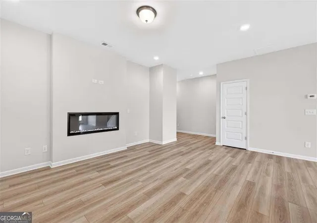 Photo 3 of Townhouse for sale at 516 Brixton Dr #83, Villa Rica, GA 30180 | MLS# 10853311 | Listing updated on 2026-09-25