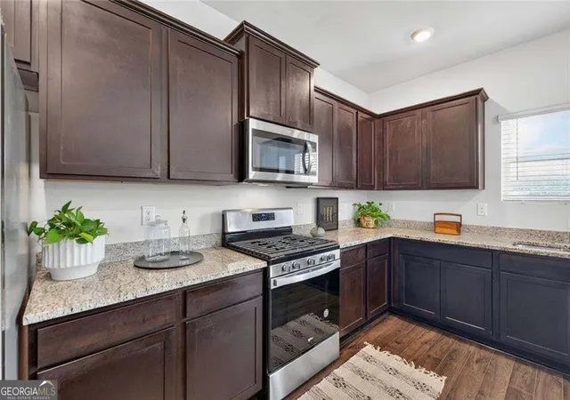 Photo 4 of Single family home for sale at 4134 Eliza Dr, Lithonia, GA 30038 | MLS# 10853323 | Listing updated on 2026-10-09