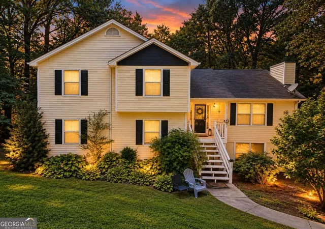 Photo 1 of Single family home for sale at 138 Mountain Oaks Dr, Carrollton, GA 30116 | MLS# 10839964 | Listing updated on 2026-09-14