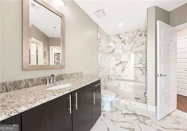 Photo 4 of Condo for sale at 1080 Peachtree St #3201, Atlanta, GA 30309 | MLS# 10846151 | Listing updated on 2026-10-24