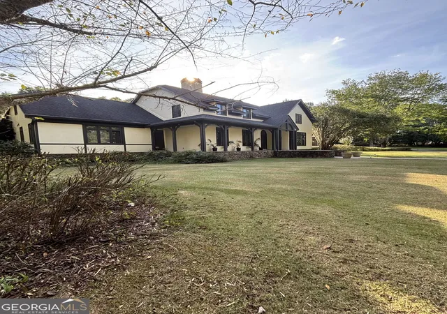 Photo 2 of Single family home for sale at 604 Maddox Rd, Griffin, GA 30224 | MLS# 10873595 | Listing updated on 2026-10-29