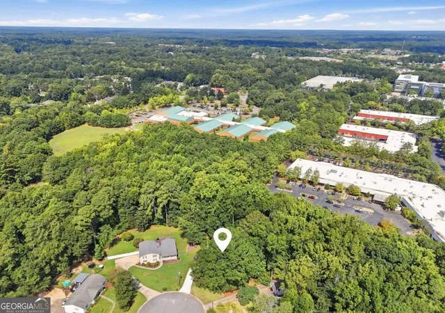 Photo 3 of Single family home for sale at 190 Crestwood Ct, Alpharetta, GA 30009 | MLS# 10847133 | Listing updated on 2026-09-30
