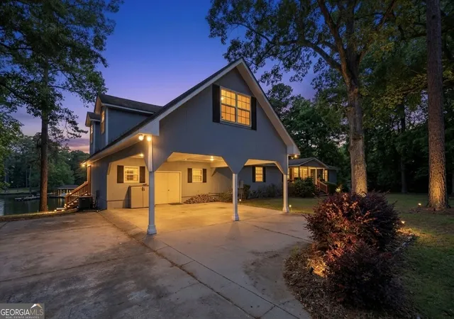 Photo 1 of Single family home for sale at 201 Collins Rd Nw, Milledgeville, GA 31061 | MLS# 10741410 | Listing updated on 2026-09-04