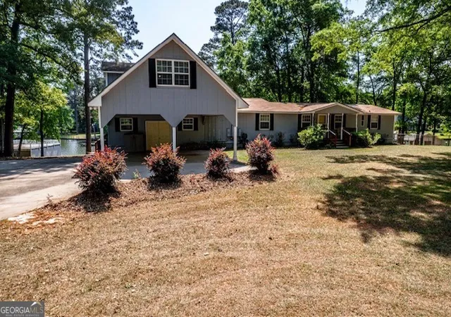 Photo 2 of Single family home for sale at 201 Collins Rd Nw, Milledgeville, GA 31061 | MLS# 10741410 | Listing updated on 2026-09-04