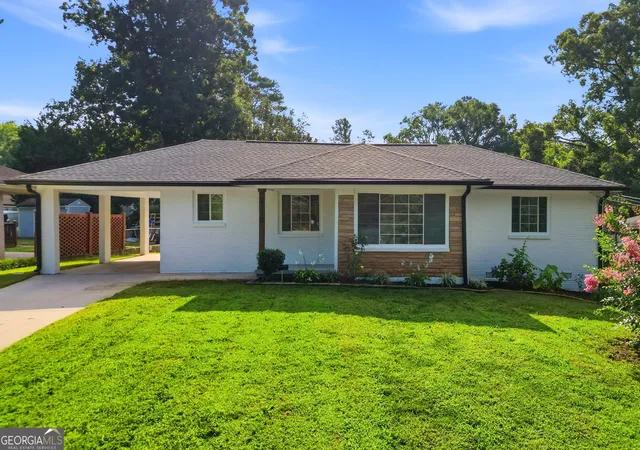 Single family home for sale at 2118 Glendale Dr, Decatur, GA 30032 | MLS# 10853353