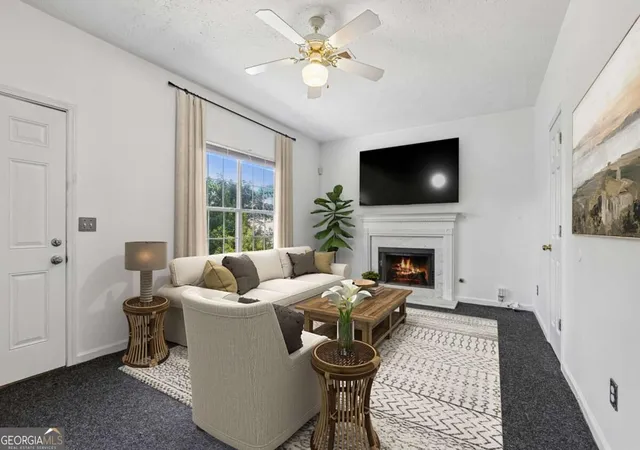 Photo 4 of Single family home for sale at 4031 Robin Cir, Atlanta, GA 30349 | MLS# 10851327 | Listing updated on 2026-10-07