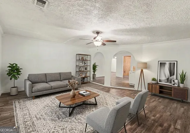 Photo 3 of Single family home for sale at 30 Patton St, Cartersville, GA 30120 | MLS# 10847721 | Listing updated on 2026-09-24