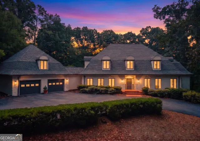 Photo 3 of Mansion for sale at 4010 Paper Mill Rd Se, Marietta, GA 30067 | MLS# 10799784 | Listing updated on 2026-09-24