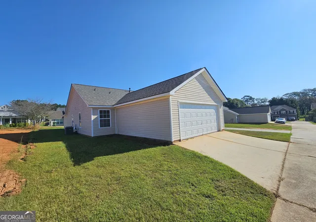 Photo 3 of Sale Pending at 406 Ft Log Ln, Hogansville, GA 30230 | MLS# 10839821 | Listing updated on 2026-09-05