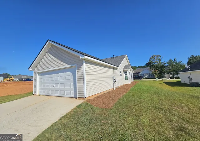 Photo 3 of Sale Pending at 406 Ft Log Ln, Hogansville, GA 30230 | MLS# 10839821 | Listing updated on 2026-09-05
