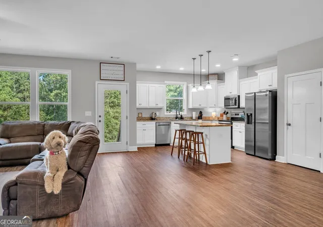Photo 3 of Single family home for sale at 1466 Zellner Rd, Forsyth, GA 31029 | MLS# 10851978 | Listing updated on 2026-10-06