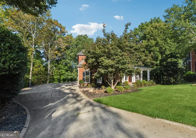Photo 2 of Single family home for sale at 508 Huntington Pl, Canton, GA 30115 | MLS# 10871715 | Listing updated on 2026-10-30