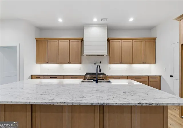 Photo 4 of Single family home for sale at 115 Oak Hl Cir, Eatonton, GA 31024 | MLS# 10836957 | Listing updated on 2026-09-15