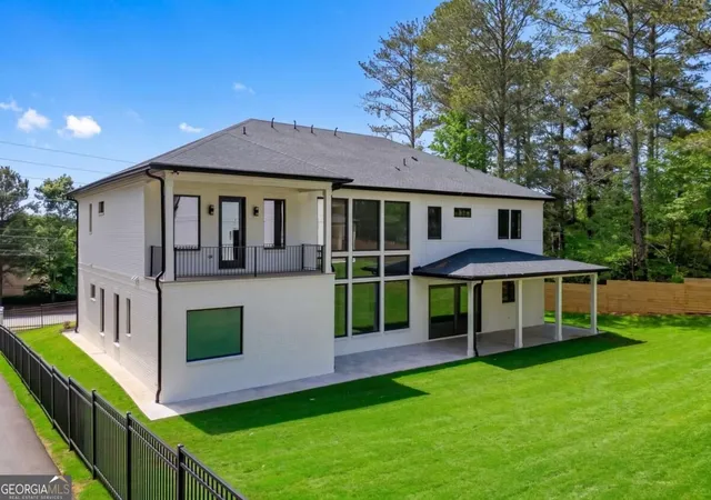 Photo 4 of Single family home for sale at 2709 Collins Hl Rd, Lawrenceville, GA 30043 | MLS# 10837046 | Listing updated on 2026-09-15