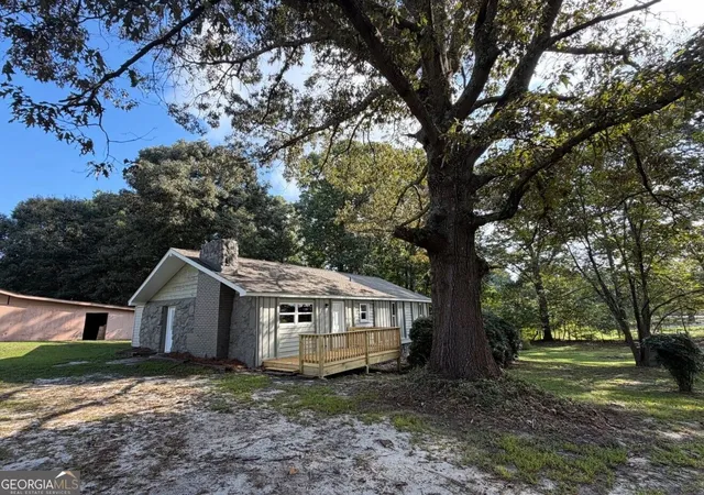 Photo 2 of Single family home for sale at 9140 Brewer Rd, Villa Rica, GA 30180 | MLS# 10847293 | Listing updated on 2026-10-03