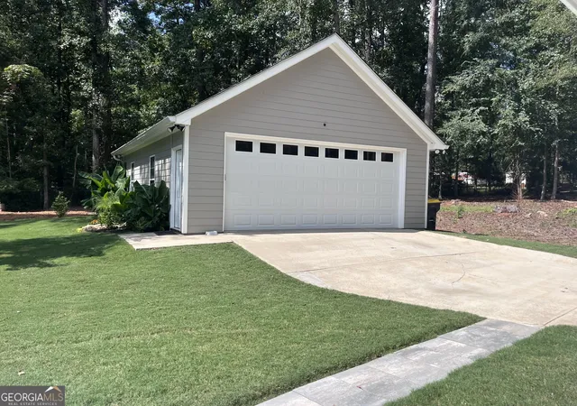 Photo 2 of Sale Pending at 95 1st Mannassas Way E, Sharpsburg, GA 30277 | MLS# 10846512 | Listing updated on 2026-09-21