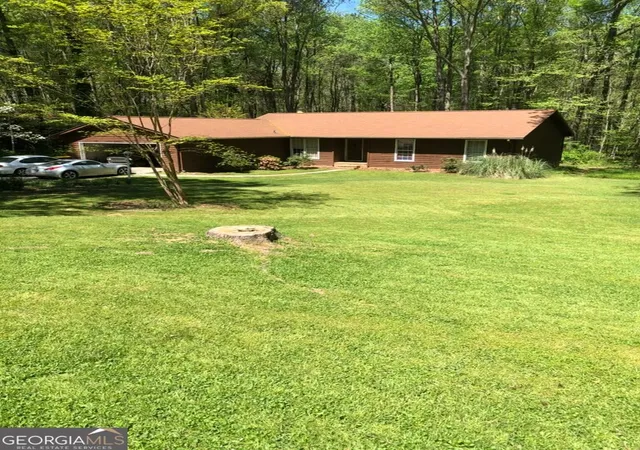 Photo 1 of Sale Pending at 140 Brierwood Dr, Fayetteville, GA 30215 | MLS# 10846100 | Listing updated on 2026-09-19