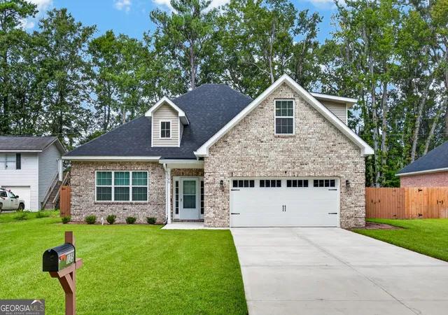 Photo 1 of Single family home for sale at 125 Houston St, Pooler, GA 31322 | MLS# 10852098 | Listing updated on 2026-09-28