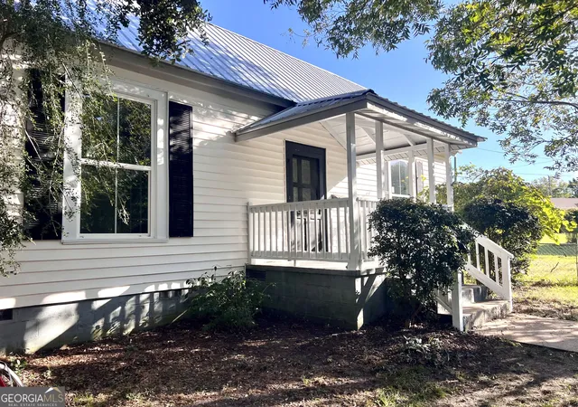 Photo 3 of Single family home for sale at 603 Griffin Ave, Eastman, GA 31023 | MLS# 10878923 | Listing updated on 2026-10-28