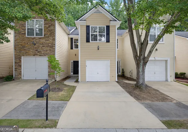 Photo 1 of Townhouse for sale at 7076 Biltmore Tr, Lithonia, GA 30058 | MLS# 10839789 | Listing updated on 2026-09-20