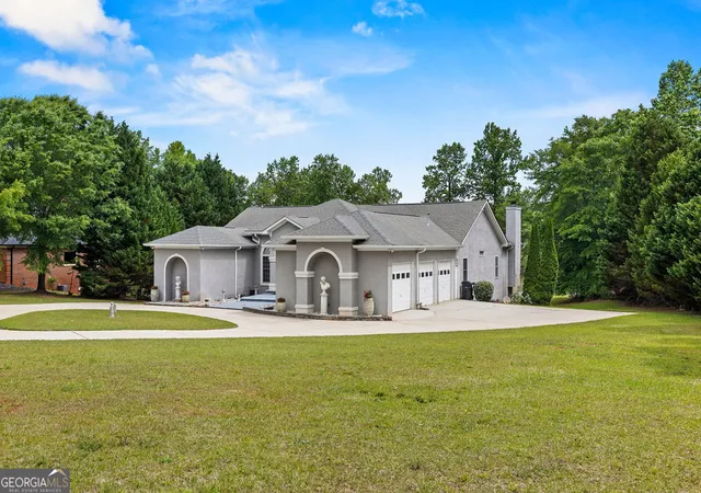 Photo 4 of Single family home for sale at 145 Lees Overlook, Fayetteville, GA 30214 | MLS# 10763928 | Listing updated on 2026-09-15