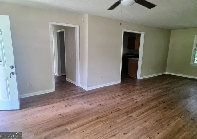 Photo 4 of Single family home for sale at 162 Fallin St, Thomaston, GA 30286 | MLS# 10831344 | Listing updated on 2026-09-09