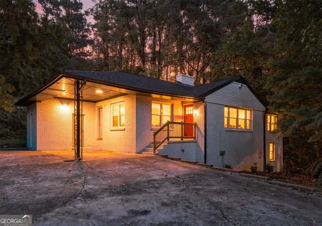 Photo 2 of Single family home for sale at 1382 Childress Dr, Atlanta, GA 30311 | MLS# 10820995 | Listing updated on 2026-09-10