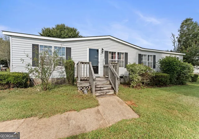 Photo 2 of Manufactured home for sale at 108 Hawks View Trl, Kathleen, GA 31047 | MLS# 10849954 | Listing updated on 2026-10-05