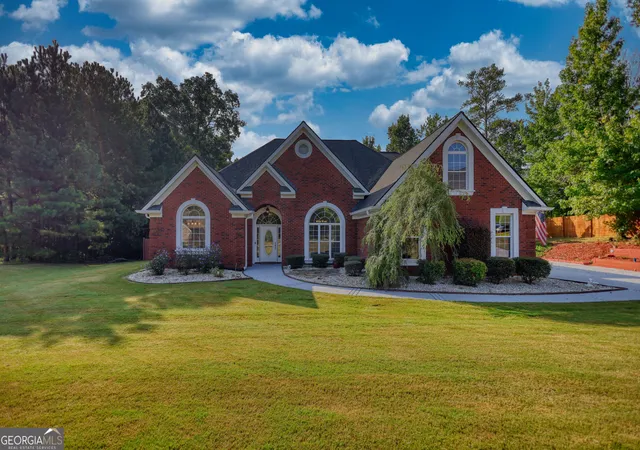 Photo 2 of Single family home for sale at 2052 Whippoorwill Way, Conyers, GA 30094 | MLS# 10841469 | Listing updated on 2026-09-08
