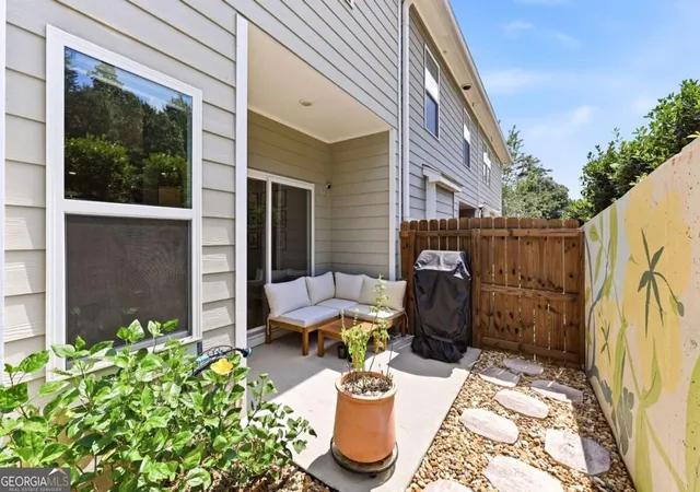 Photo 3 of Townhouse for sale at 1489 Blf Valley Cir, Gainesville, GA 30504 | MLS# 10841077 | Listing updated on 2026-09-20