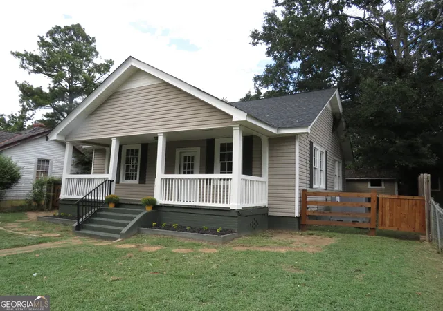 Photo 4 of Single family home for sale at 574 Lane St, Rockmart, GA 30153 | MLS# 10848454 | Listing updated on 2026-10-15