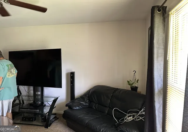 Photo 4 of Single family home for sale at 341 Mike St, Warner Robins, GA 31088 | MLS# 10852352 | Listing updated on 2026-09-24
