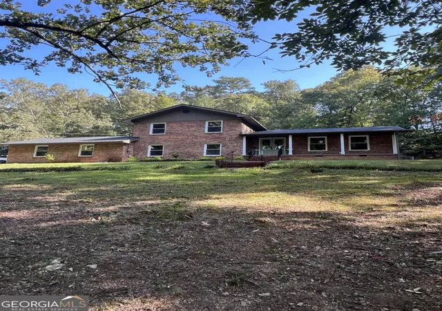 Photo 1 of Single family home for sale at 203 Woodland Dr, Calhoun, GA 30701 | MLS# 10845653 | Listing updated on 2026-09-28