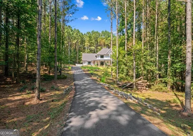 Photo 2 of Single family home for sale at 620 Foxpaw Leaf Ln, Ellijay, GA 30536 | MLS# 10842466 | Listing updated on 2026-10-12