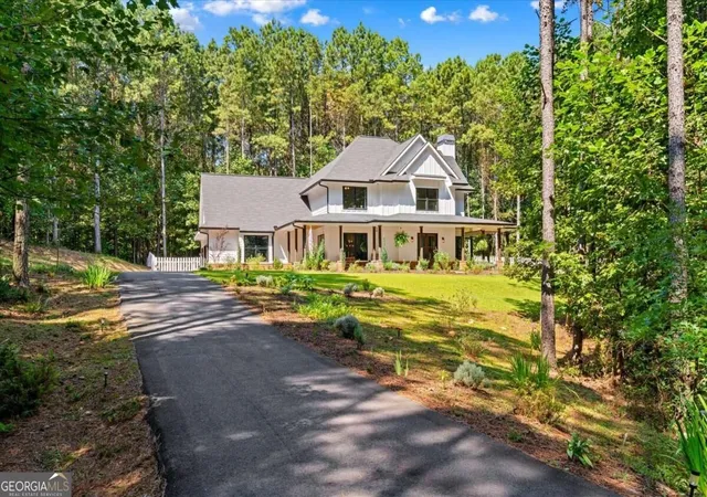 Photo 3 of Single family home for sale at 620 Foxpaw Leaf Ln, Ellijay, GA 30536 | MLS# 10842466 | Listing updated on 2026-10-12