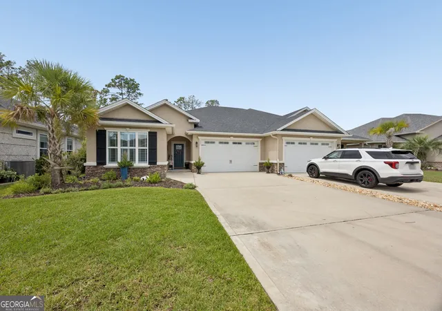 Photo 3 of Townhouse for sale at 137 Ryan Nicholas Dr, Kingsland, GA 31548 | MLS# 10840752 | Listing updated on 2026-10-10