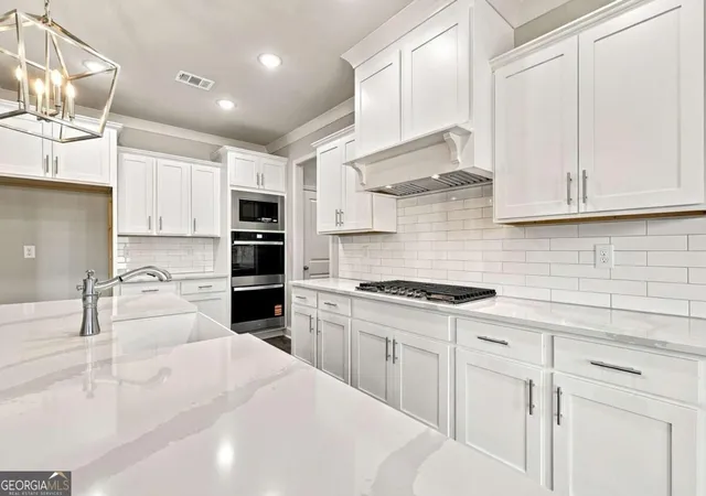 Photo 3 of Single family home for sale at 8845 Jot Em Dl Rd, Gainesville, GA 30506 | MLS# 10878518 | Listing updated on 2026-10-27