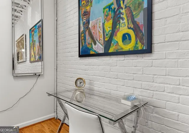 Photo 4 of Condo for sale at 229 Peters St SW #4, Atlanta, GA 30313 | MLS# 10845628 | Listing updated on 2026-10-21