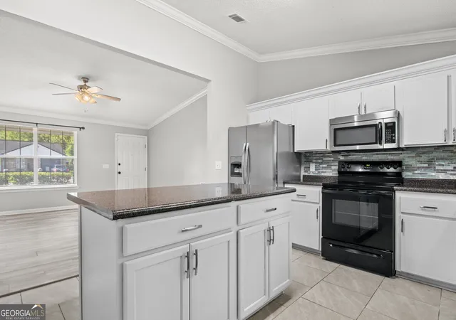 Photo 4 of Single family home for sale at 1435 Firefinder Ln, Hinesville, GA 31313 | MLS# 10839822 | Listing updated on 2026-09-15