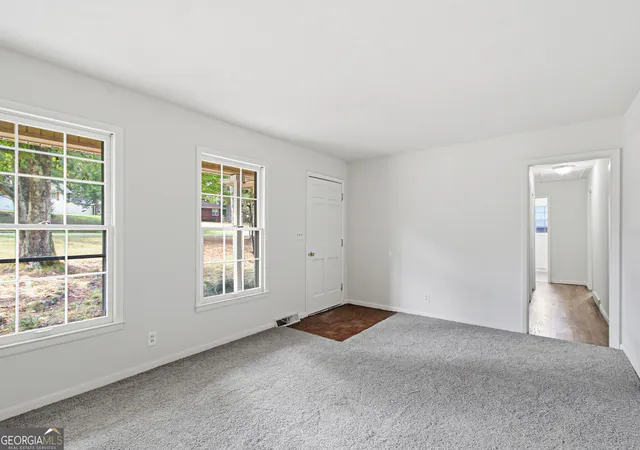 Photo 3 of Single family home for sale at 1195 Old Rockmart Rd Se, Silver Creek, GA 30173 | MLS# 10852806 | Listing updated on 2026-10-08