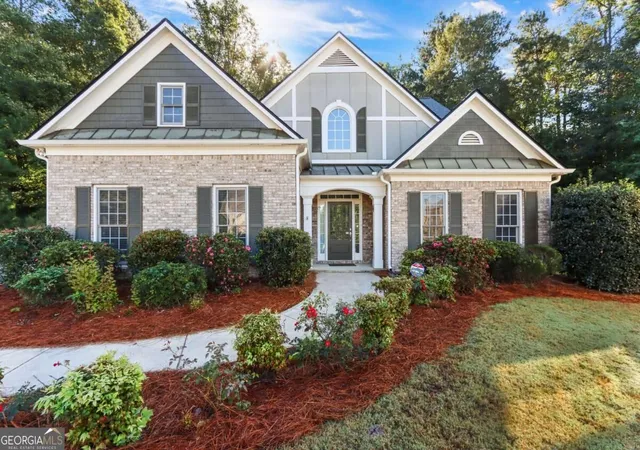 Photo 1 of Single family home for sale at 5723 Vinings Retreat Way Sw, Mableton, GA 30126 | MLS# 10841157 | Listing updated on 2026-10-07