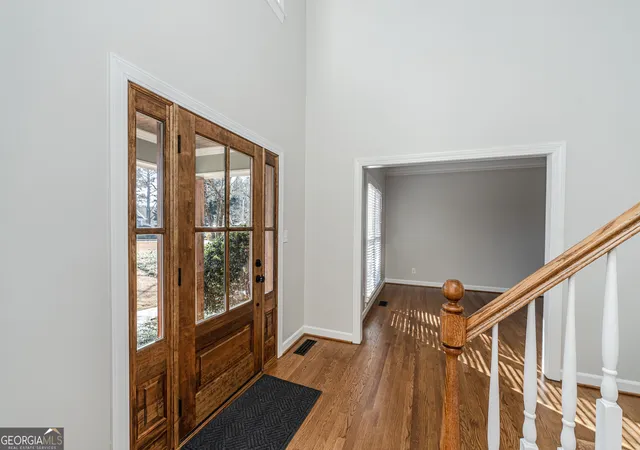 Photo 3 of Single family home for sale at 20 Coventry Dr SE, Rome, GA 30161 | MLS# 10848152 | Listing updated on 2026-09-18