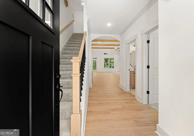 Photo 3 of Single family home for sale at 33 Hometown Ct, Jefferson, GA 30549 | MLS# 10847340 | Listing updated on 2026-10-05