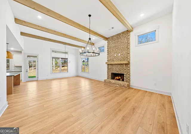 Photo 3 of Single family home for sale at 33 Hometown Ct, Jefferson, GA 30549 | MLS# 10847340 | Listing updated on 2026-10-05